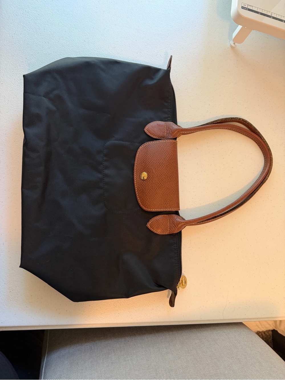 Longchamp Le Pliage Medium Nylon Tote Bag in Black - Picture 2 of 8